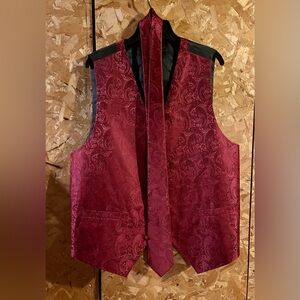 Elegant Red Paisley Vest and Tie Set